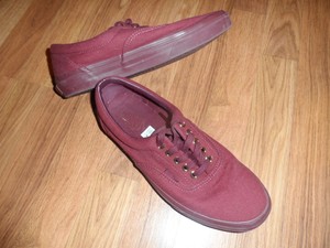 maroon colored vans