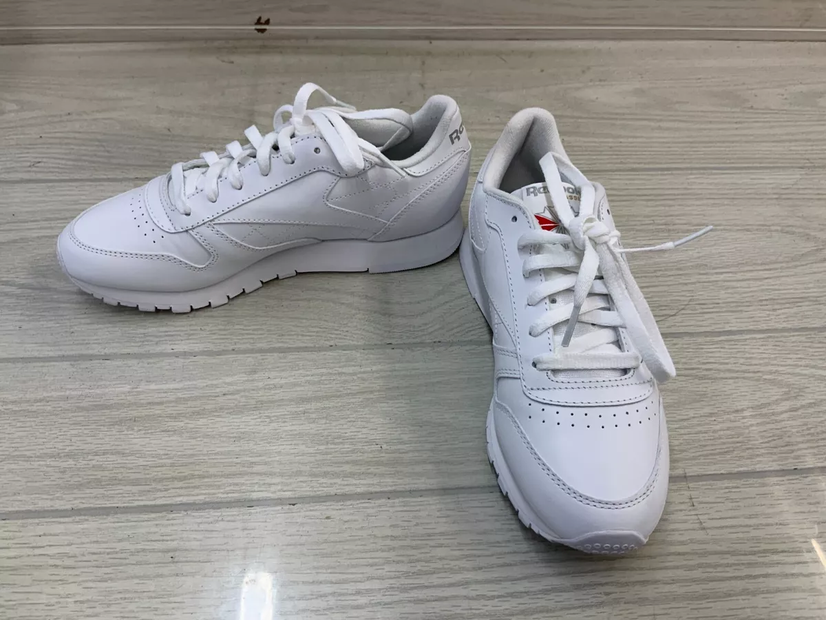 Reebok Classic Leather Running Sneaker Women s Size 8 M White
