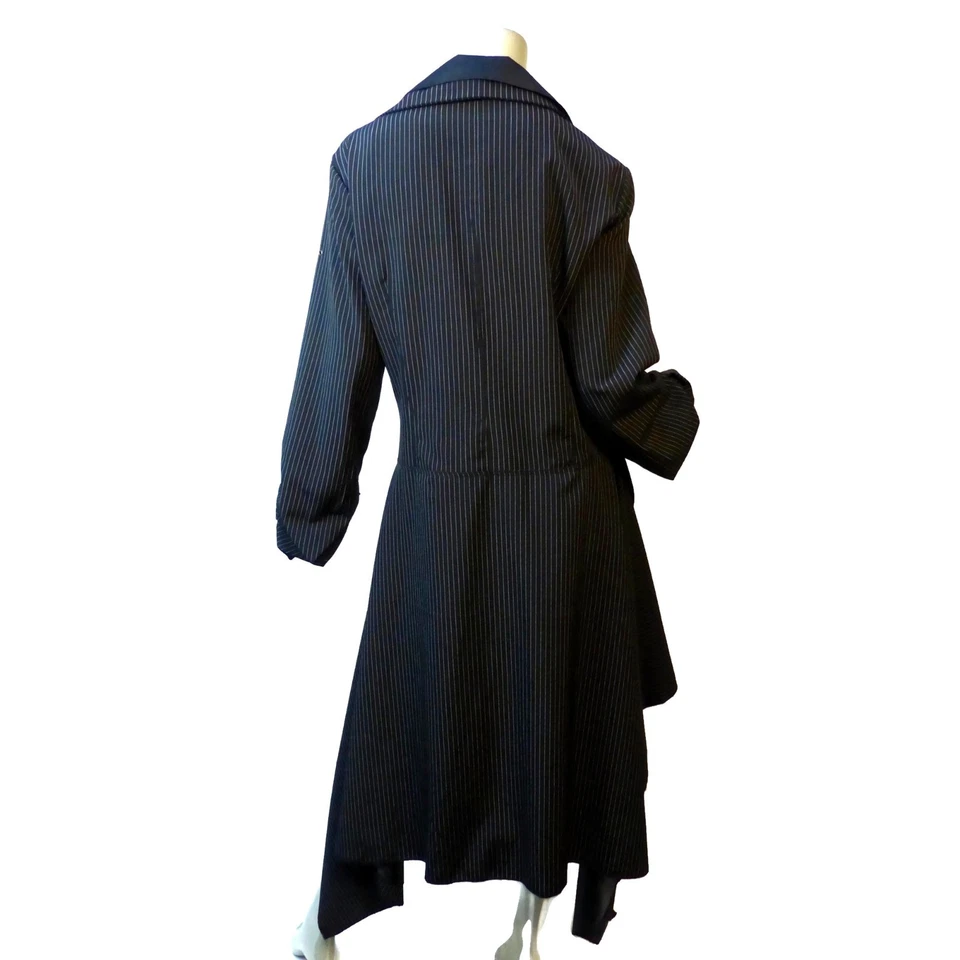 Abrigo 7 Deseos En Capas T4 XL Negro Blanco Rayas Dobladillo Asimétrico Diseñador Gótico Foto 2 de 4