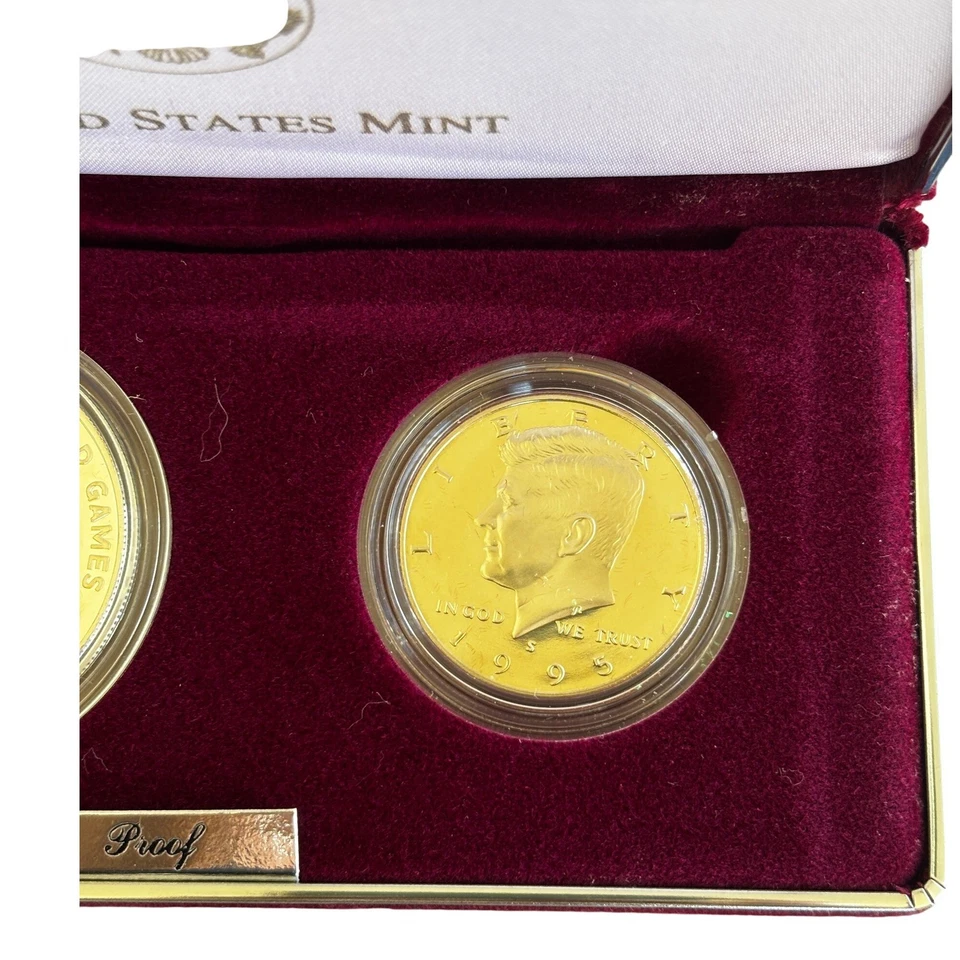 1995 Kennedy Half Dollar & Special Olympics Silver Proof 2 Coin Set - Image 3 of 4