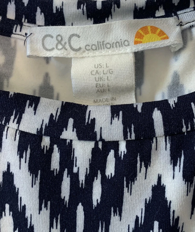 C&C California Blue + White Geometric Print Shift Dress Size Large - Image 3 of 4