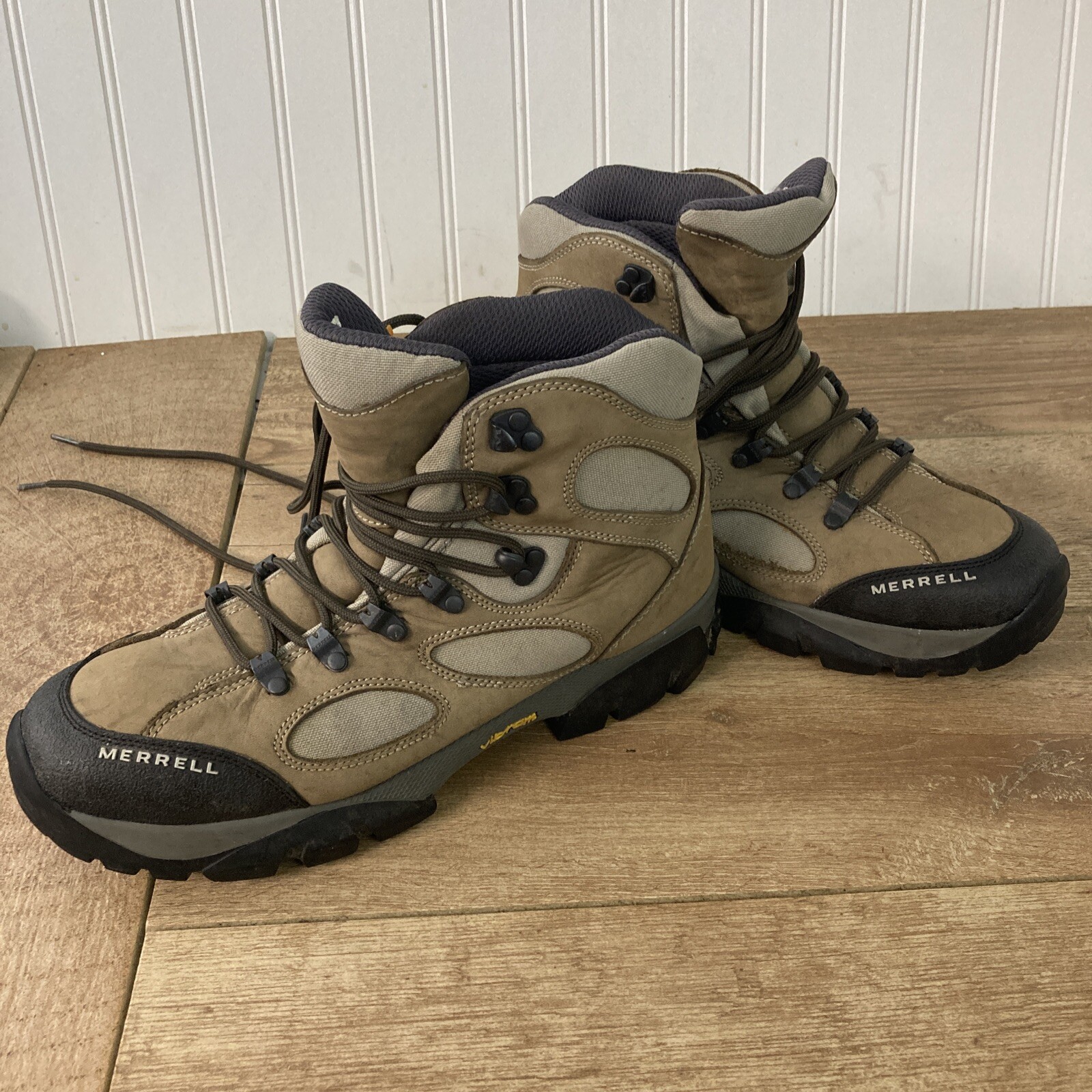 merrell sawtooth boots