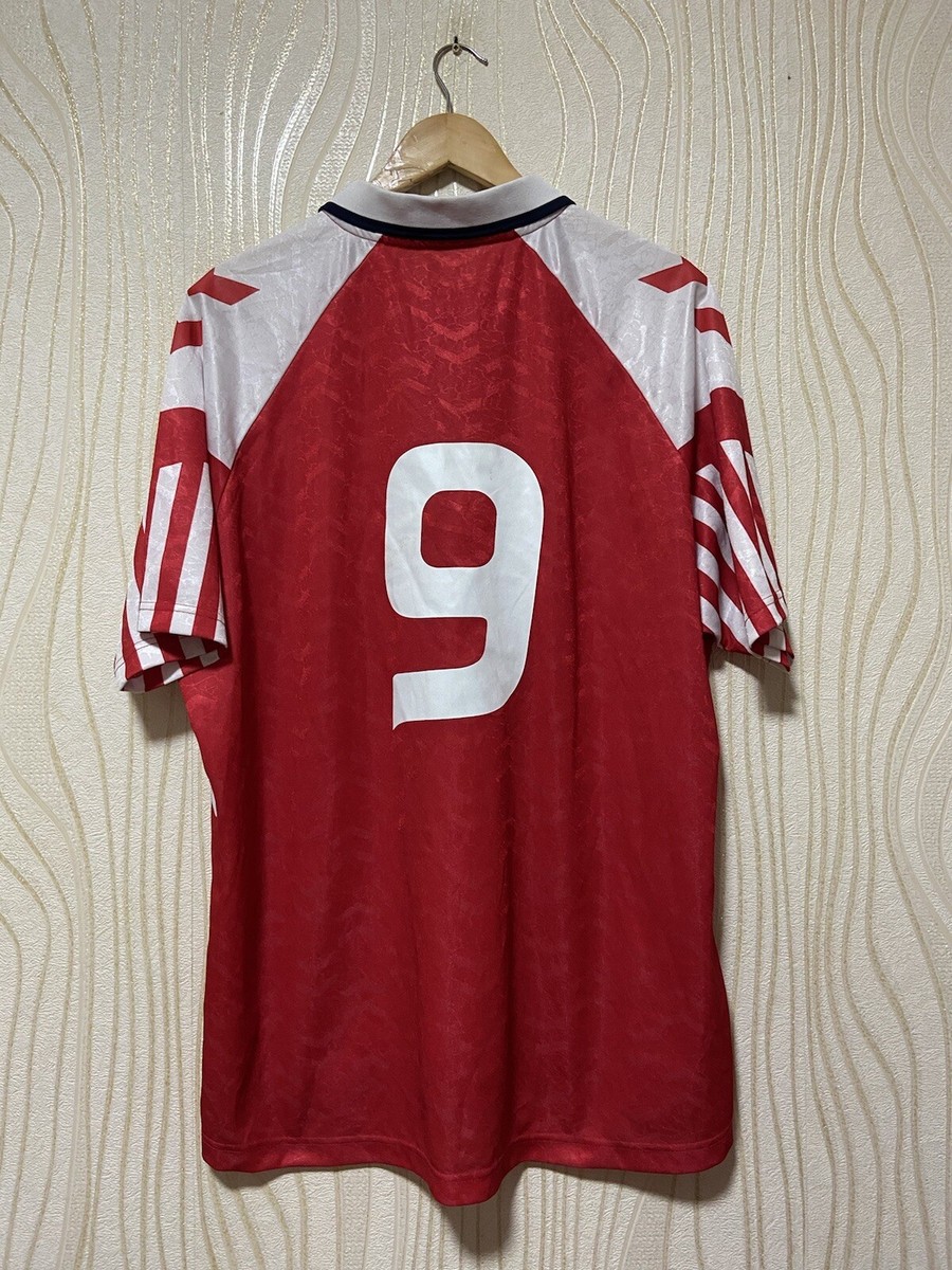 新品未使用　hummel　1995~96 デンマーク代表　セットアップ $_12.JPG?set_id=880000500F