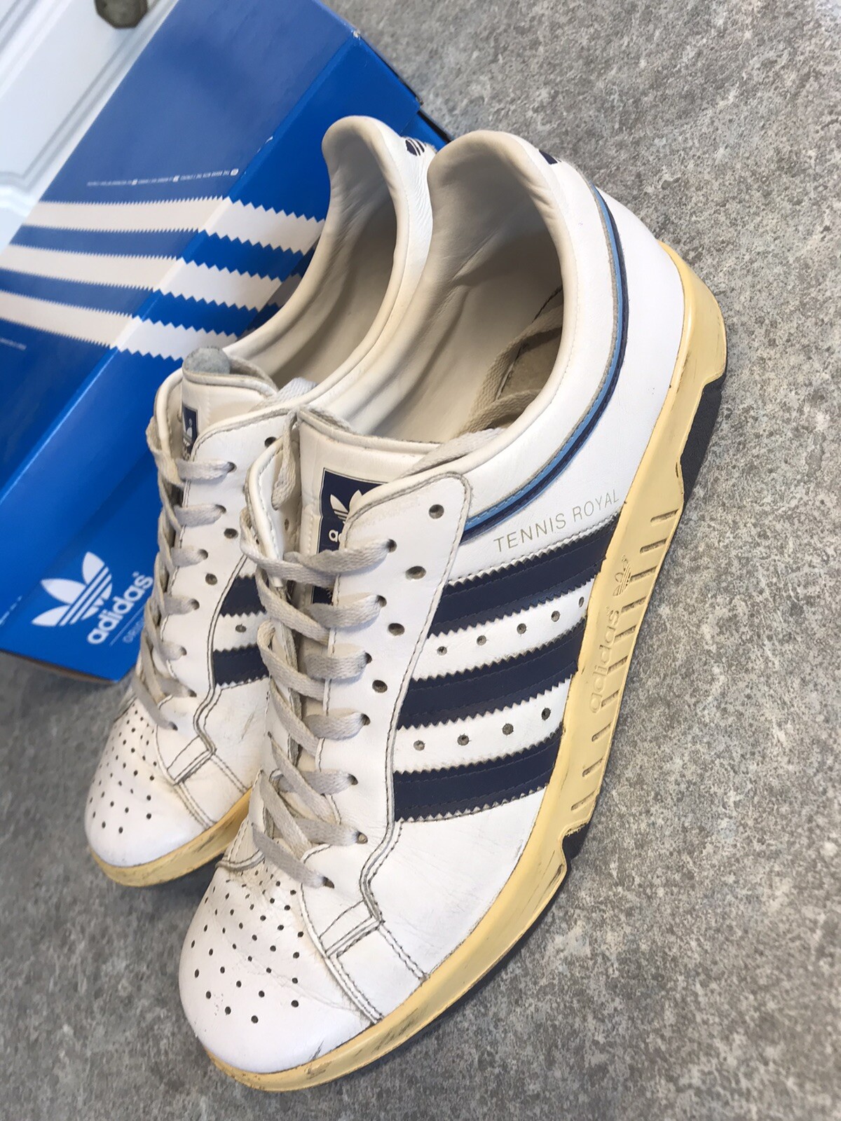 adidas tennis royal