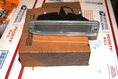 NOS MOPAR 1967 DODGE POLARA & MONACO RIGHT BACK UP LAMP  2606502