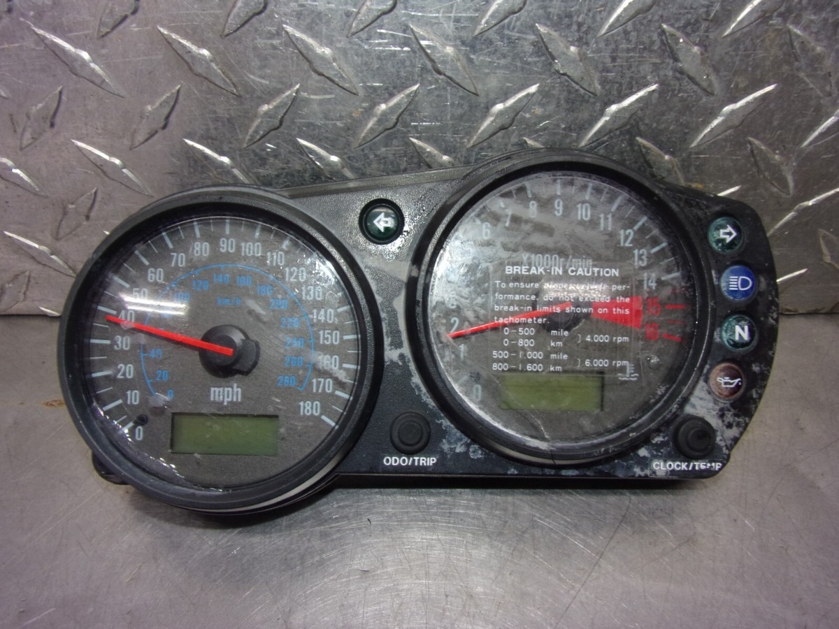 パート10 Epsom 10ft Square Cantilever - Akula Living