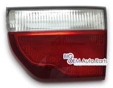 2013 2014 Dodge Durango Rh Passenger Side Inner Tail Lamp 57010272ah 2013 2014 Dodge Durango Rh Passenger Side Inner Tail Lamp 57010272ah
