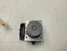 2016 Jeep Cherokee OEM ABS Anti Lock Brake Pump Assembly 68268292AC