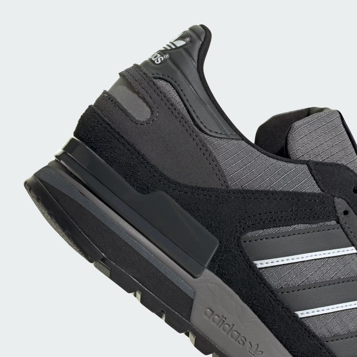 最終値下げ Amazon.com | adidas Originals ZX 8000 Boost Men's Sneakers