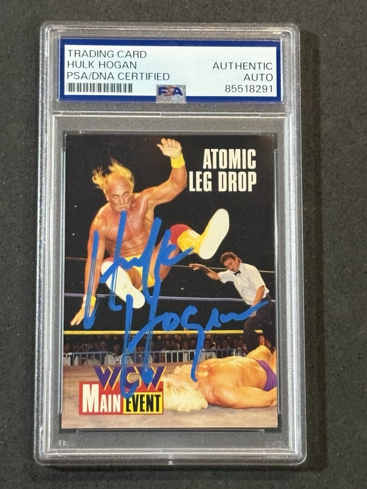 HULK HOGAN 1995 CARDZ WCW MAIN EVENT SIGNED AUTOGRAPHED CARD PSA/DNA CERTIFIED