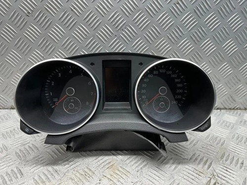 VW GOLF VIII CD1 Kombiinstrument 5K0920871 1.40 Petrol 2010 30515118