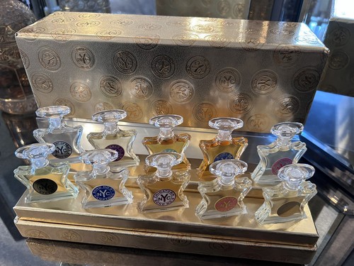 Bond No. 9 Perfumista's Perfect 10 Gift Set - 10 X 5ML PERFUMES *** - Picture 2 of 2