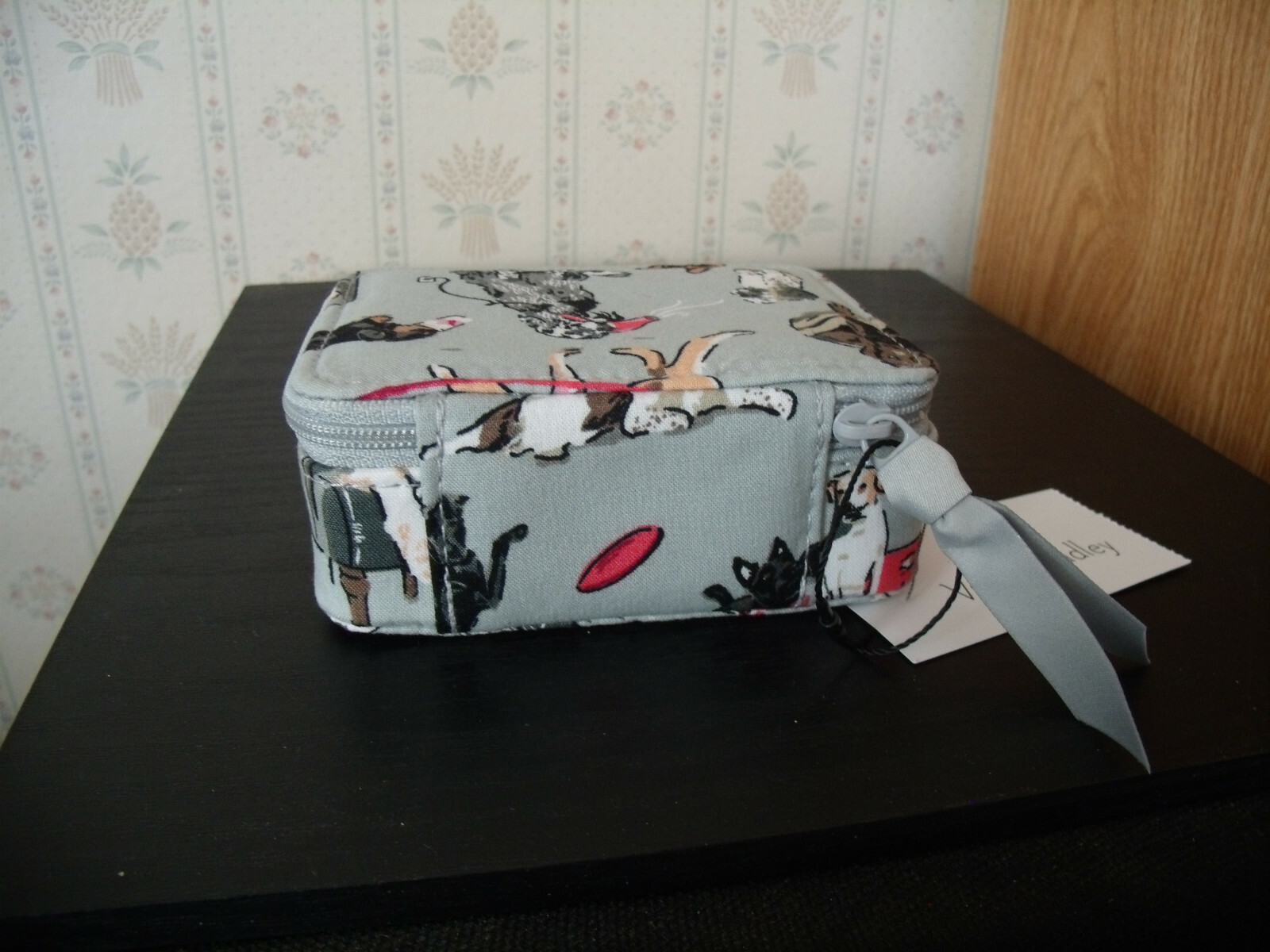 Picture 3 of 5