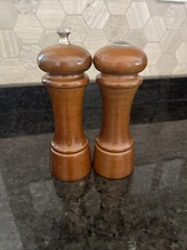 CHEF SPECIALTIES CO USA Pepper Mill & Salt Shaker Set - Walnut-