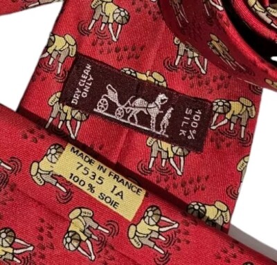 HERMÈS 7535 IA Silk Tie FRANCE Red Yellow Chinese Rice Picker W