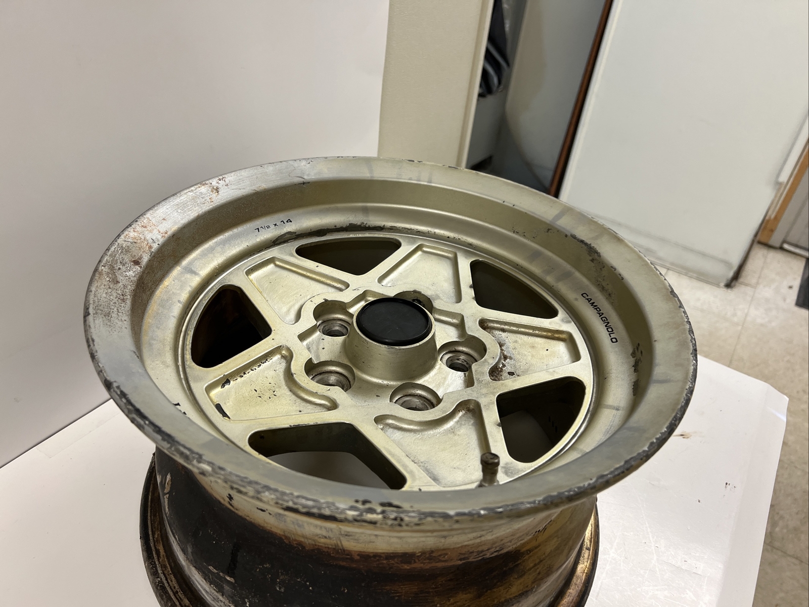 Ferrari Campagnolo Wheel 40899, 7 1/2  x 14