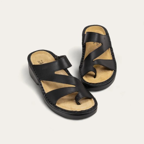 NEW $170 SZ 7 - 7.5 NAOT Women's Monterey Wedge Sandal BLACK MATT LEATHER - Picture 11 of 14