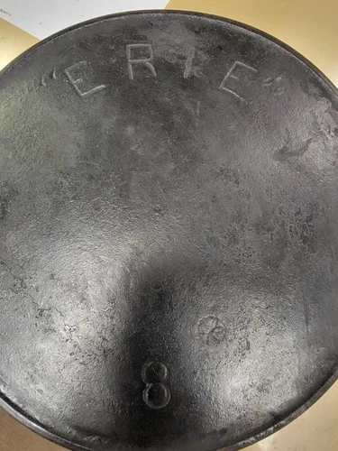 Pre Griswold Erie #8 Second Series Cast Iron Skillet with Flower  Maker’s Mark
