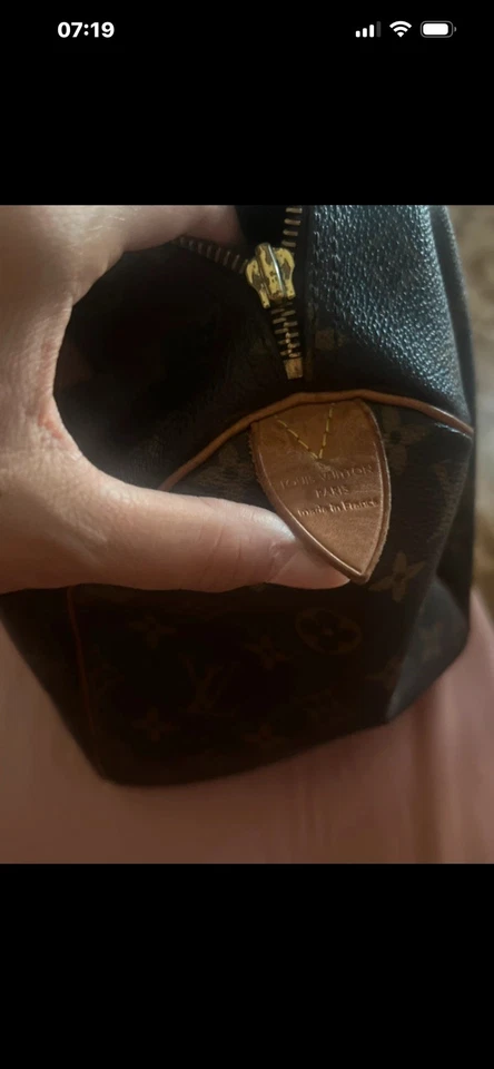 Louis Vuitton Speedy 30, foto 4 di 5