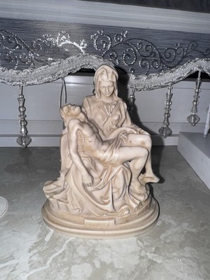 Michelangelo La Pietà Skulptur Figur Marmorsockel signiert A Santini Italien  