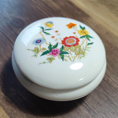 Vintage Takahashi Japan Porcelain Trinket Box Round Footed Floral Jewelry Dish