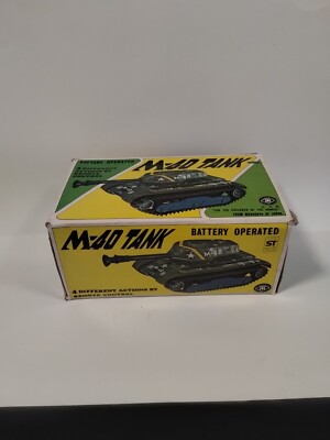 M-40 Tank Tin Toy Vintage Made In Japan Battery Powered With Darts