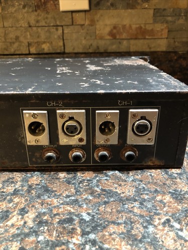 Phonic PEQ 3600 1/3 Octave Graphic Equalizer - Picture 5 of 5