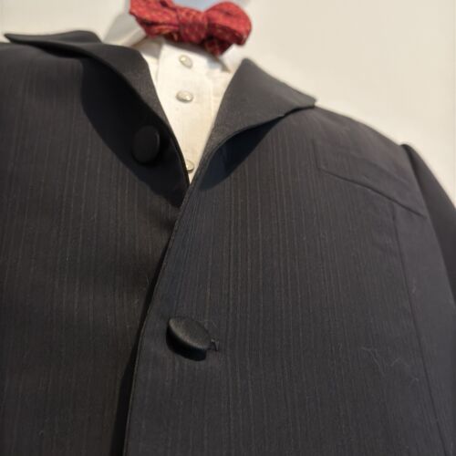 Isaia Napoli Black/Black Stripe Tuxedo Jacket 54 IT 44 Never worn Luxury! $5000+