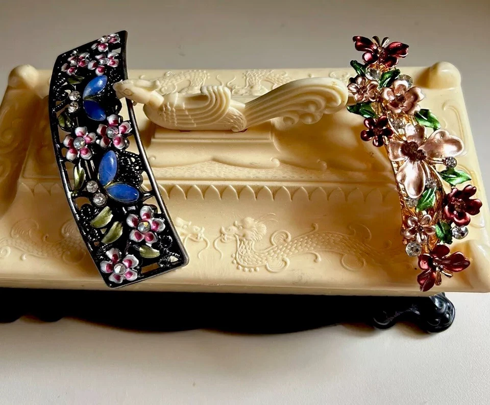 Vtg 2 Lrg 4” Butterfly HAIR BARRETTES CLIPS Crystal Moonglow & Enamel Flowers - Image 4 of 4