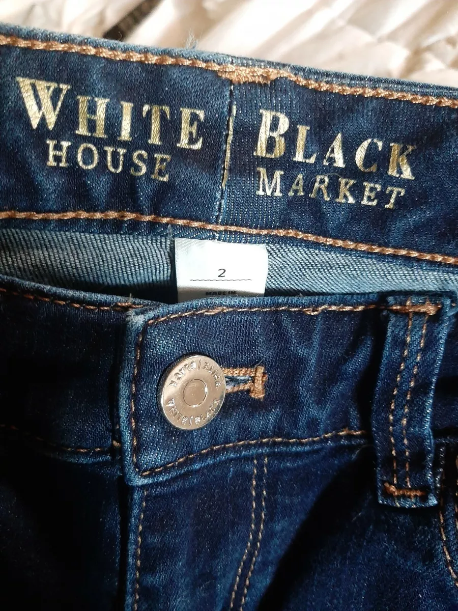 White house black top market skinny jeans