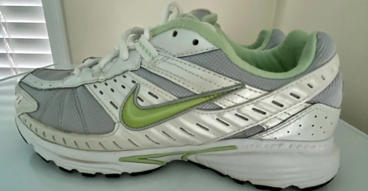 Womens Retro Nike Dart 4 2006 Running Sneakers Size 9.5 eBay