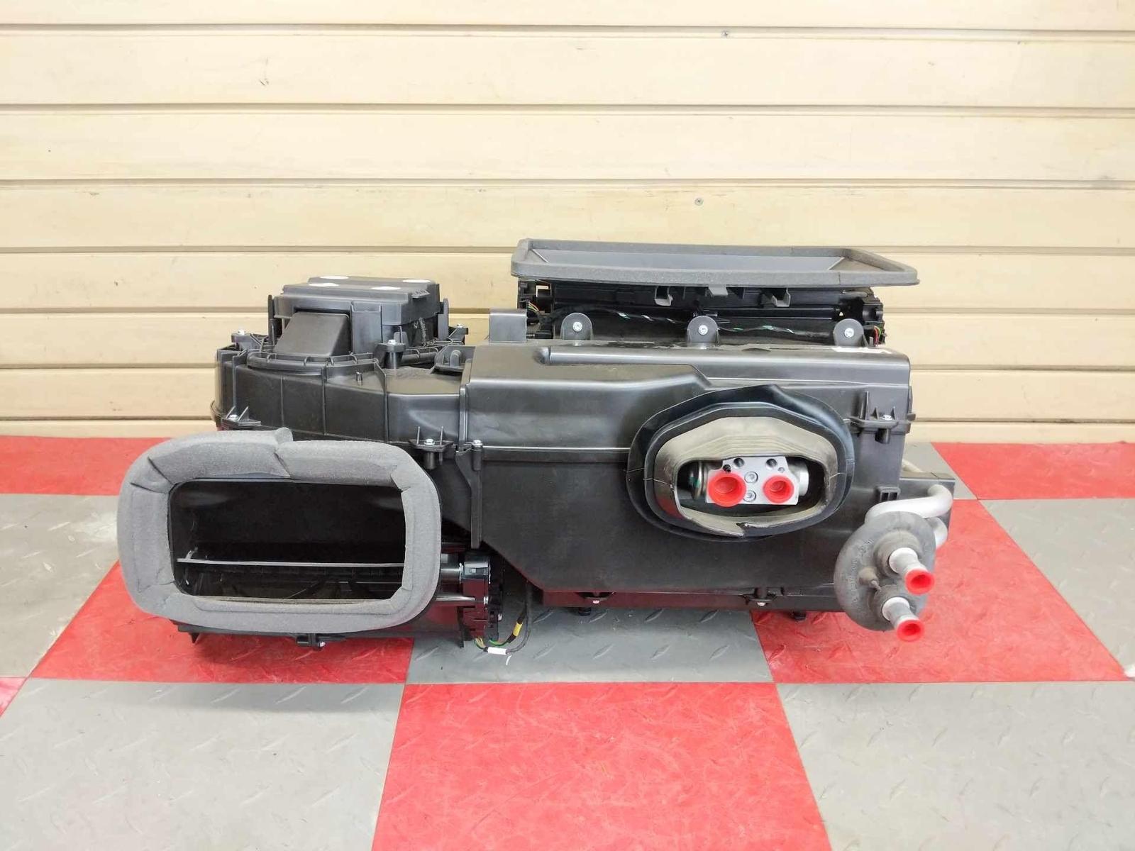 2022 Audi R8 Performance Coupe OEM HVAC Heater A/C Blower Motor Housing