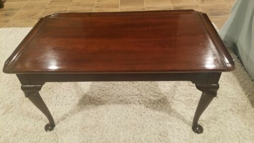 STATTON OLD TOWNE SOLID CHERRY COFFEE TABLE WITH BRASS KNOB PULL OUTS