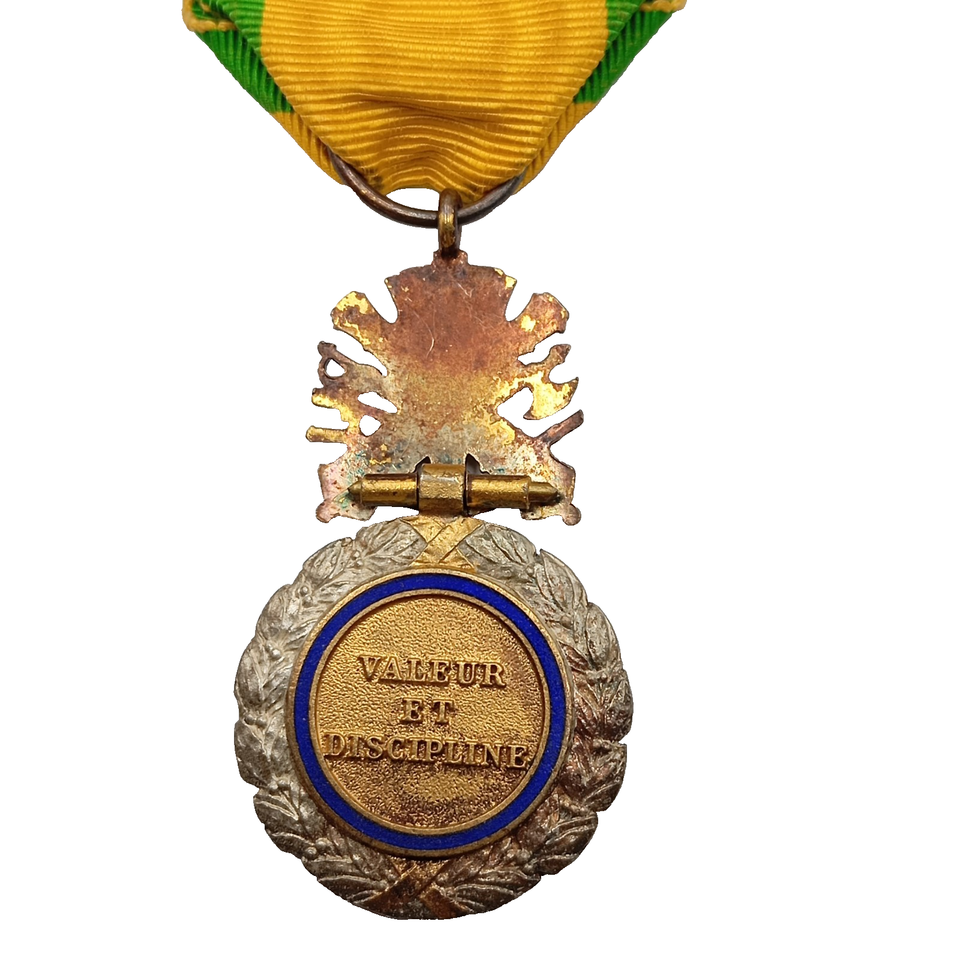 Médaille Militaire - Valeur et Discipline - modèle 4ème République (2