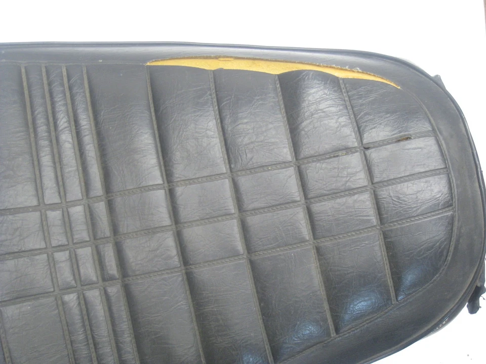 1980 YAMAHA XS1100 SG XS 1100 RIDER SEAT SADDLE  - Image 4 of 4