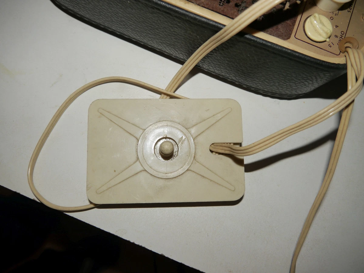 Electrophone vintage Teppaz Oscar 336 à restaurer