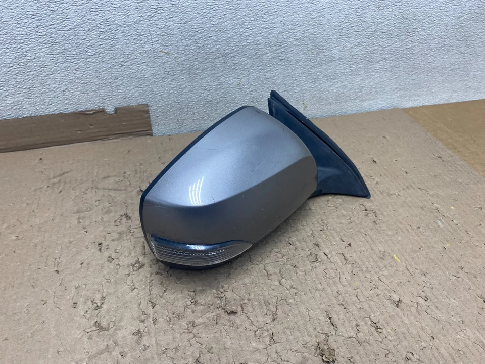 2010-2014 Subaru Legacy Outback Right Passenger Turn Sgn Door Mirror U2517 DG - Image 2 of 4