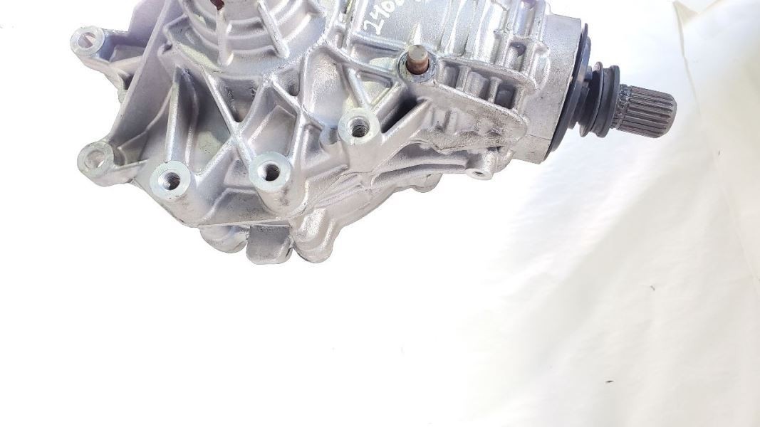 Maserati Levante 2018 Front Differential