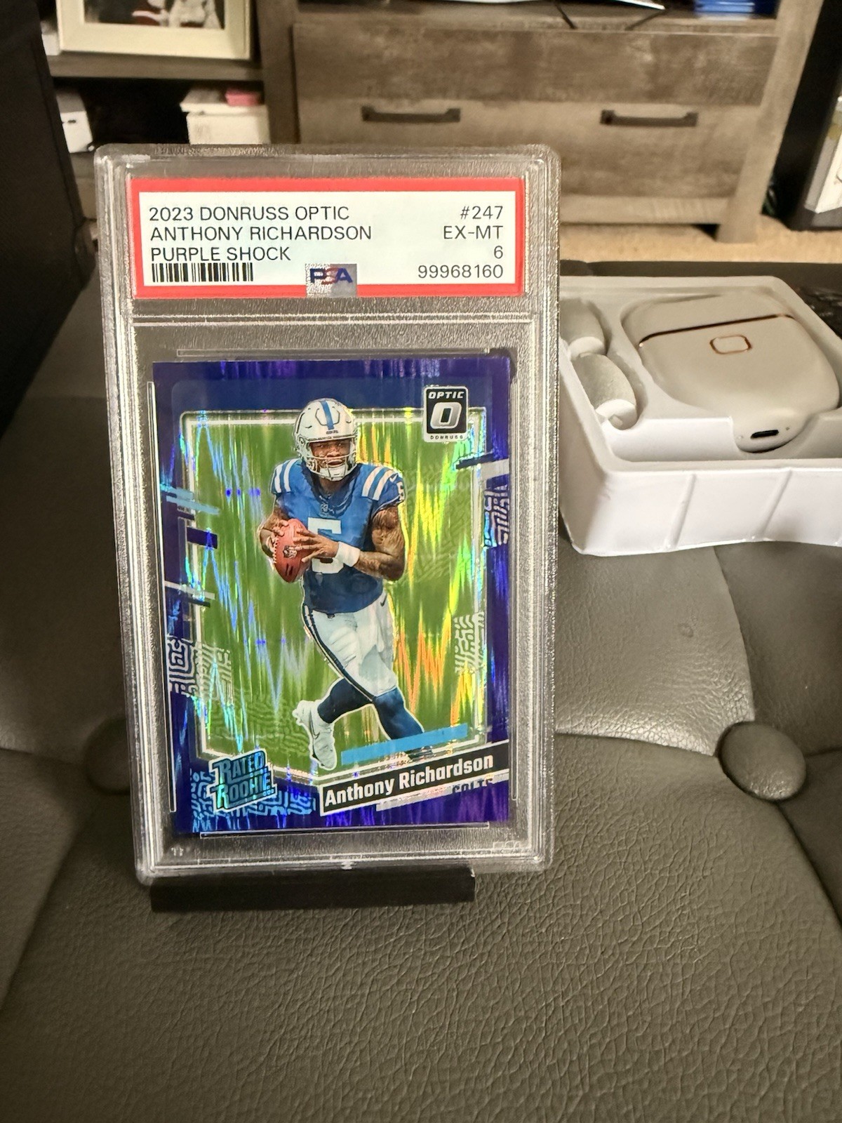 Picture 1 of 2