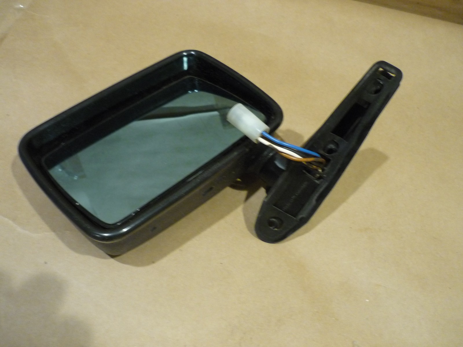 Ferrari 328 - LH Door Mirror (USED  - P/N 61990200
