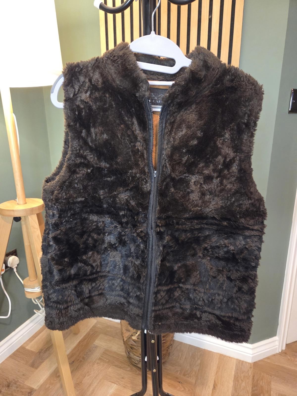 Bear Ridge Womens Faux Fur Gilet, Vintage USA made, Size M