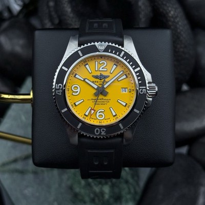 Breitling Superocean Automatic 42mm A17366 Yellow Dial Black Rubber Complete Set