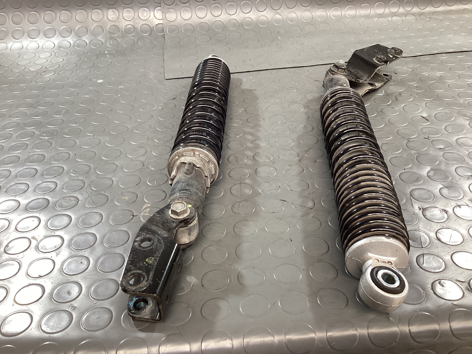 PIAGGIO BEVERLY 300 HPE 2021 SHOCK ABSORBERS