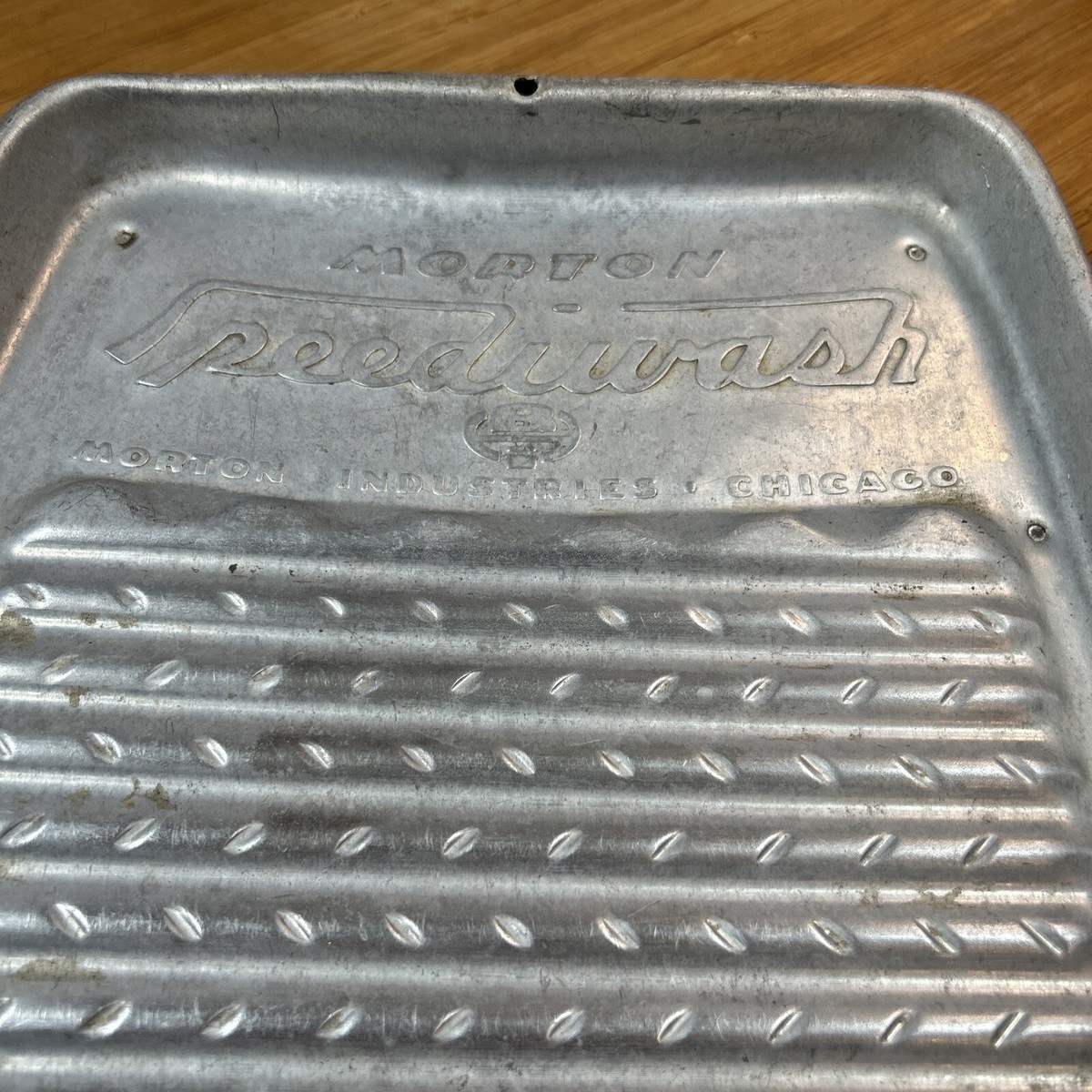 Vintage Morton Industries Speedwash Washboard 15”x 9” USA