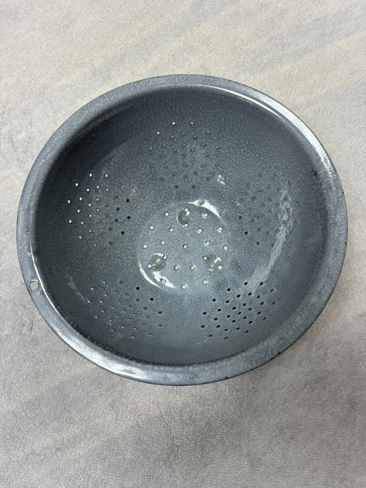 Vintage Antique Primitive Enamelware Graniteware Gray 10.25" Colander Strainer !