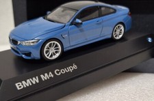 BMW M4 Coupe (F82) 2014 Light Blue Met 1:43 Minichamps Dealer Edition Diecast 