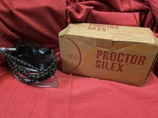 1960s Proctor Silex Steam Dry Iron With Original Box TESTED & WORKS