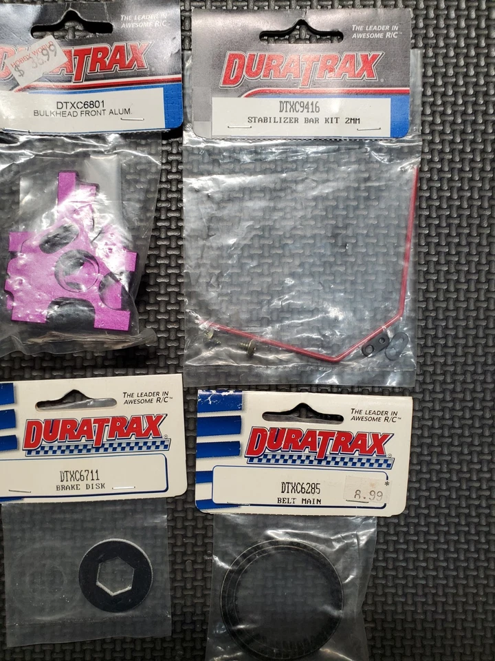 Duratrax Street Force GP2 Parts Lot With DTXC6801 Purple Front Bulkhead New! - Image 3 of 4