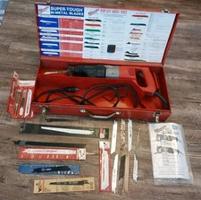 Vintage Milwaukee Sawzall 6511 & Metal Case Extras USA Tool Tested Electric SAW
