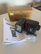 Nikon SB-600  Barely used. With Original Box. FREE SAME DAY SHIPPING! 